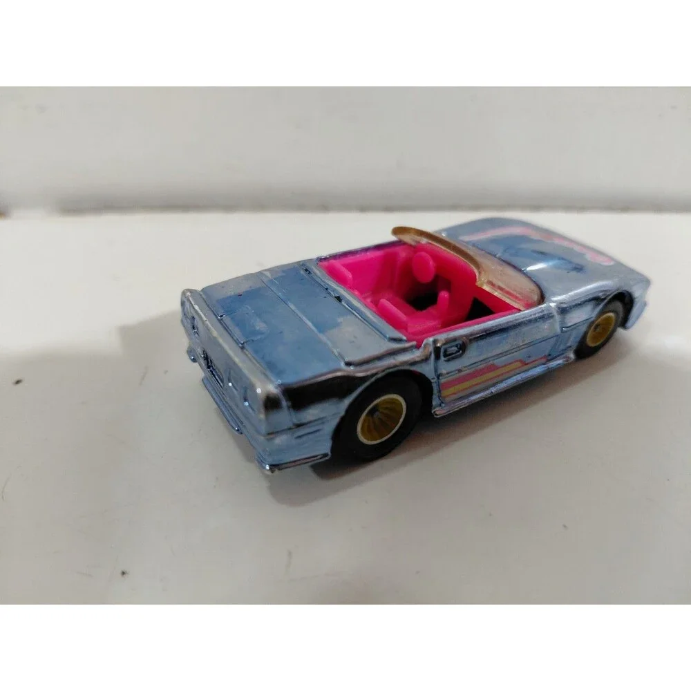 Hot Wheels 1:64 Die Cast California Custom C4 Chevrolet Corvette w/Real Rider
